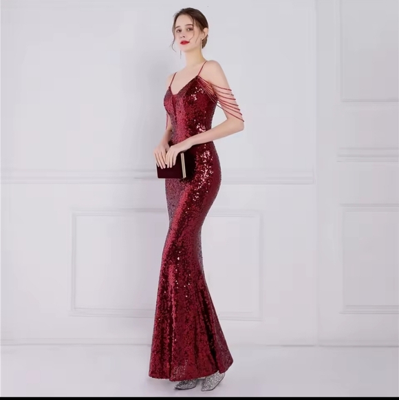 Gllamorous Wine Sequin Backless Dress - Picture 5 of 13